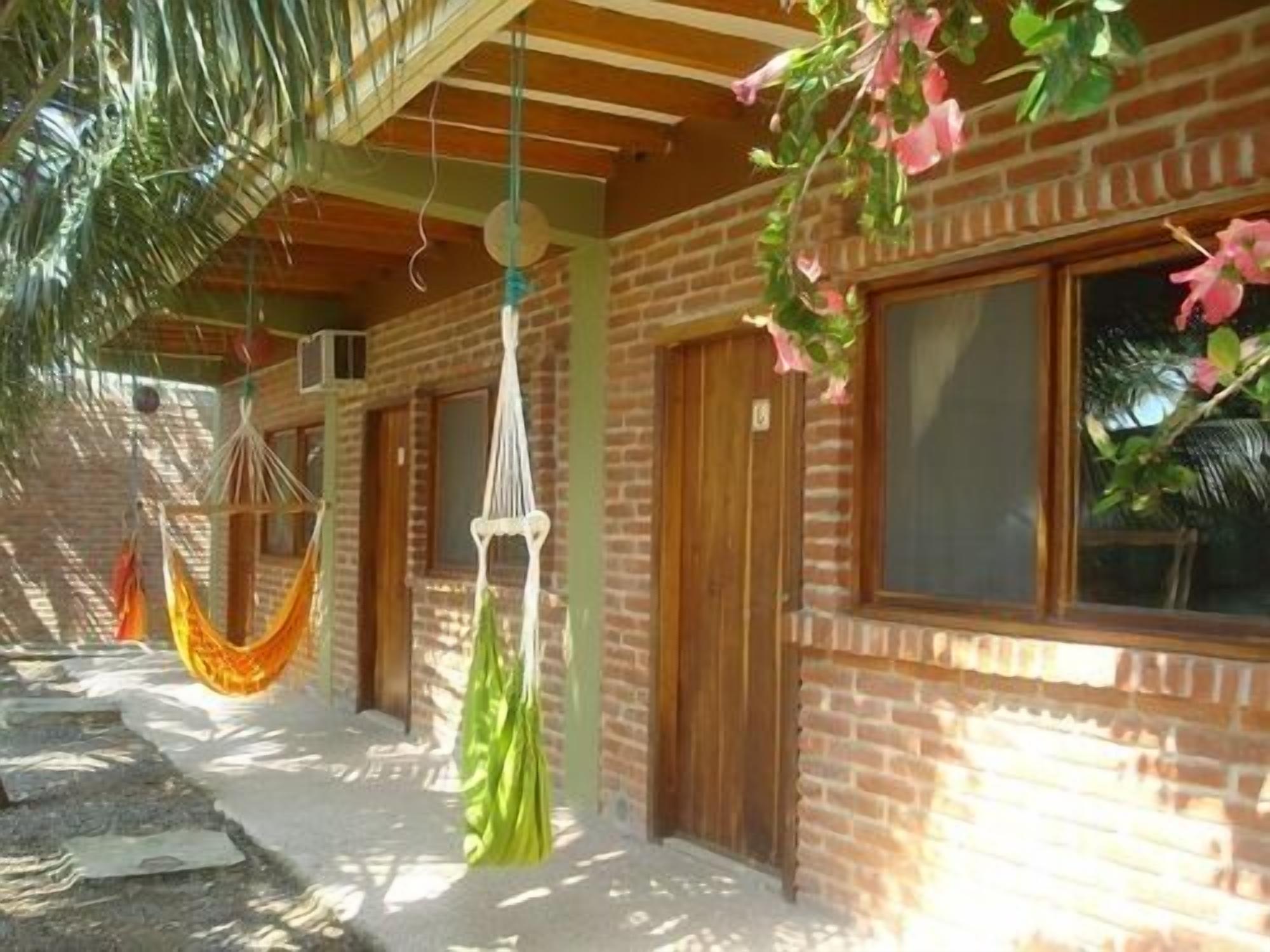 in-room safe, free wifi, bed sheets