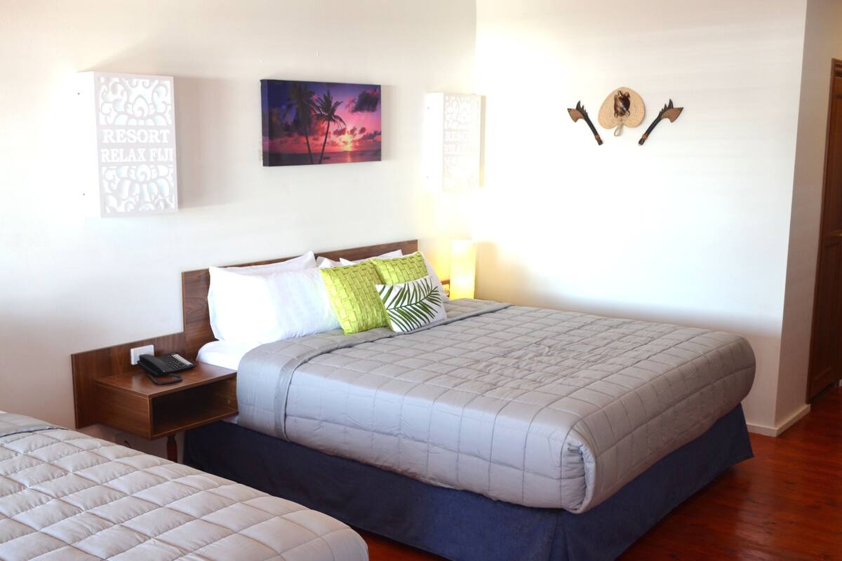 Minibar, desk, cribs (free), WiFi (surcharge)