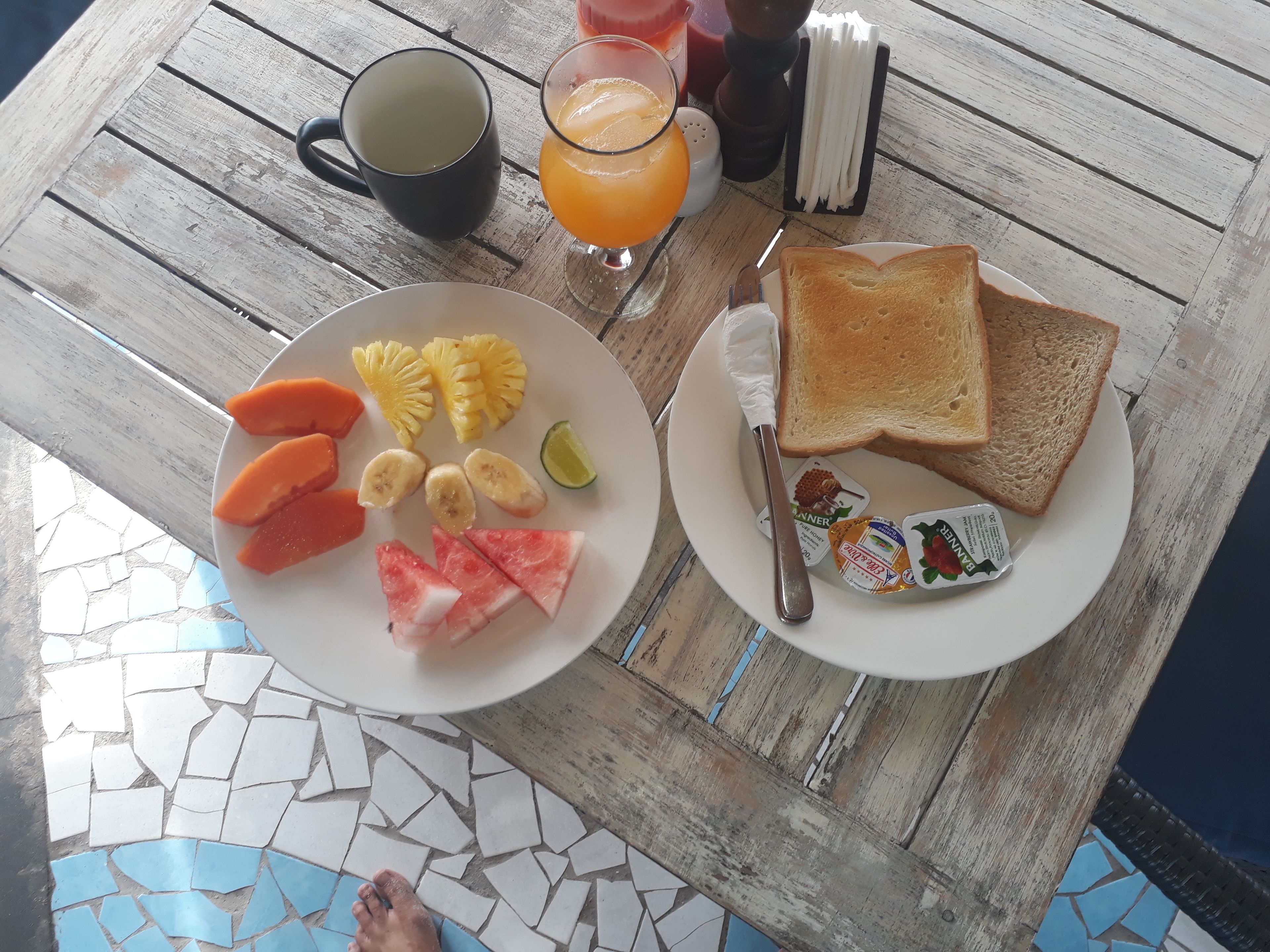 breakfast (idr 55000 per person)