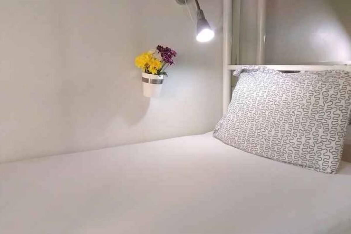 Zimmersafe, Bügeleisen/Bügelbrett, Zustellbetten, kostenloses WLAN