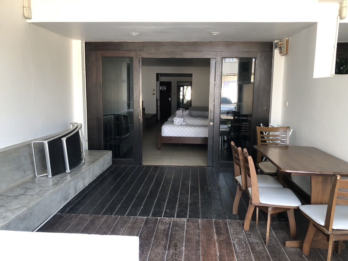 Family Room | 露台/庭院