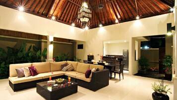 Check-in/check-out kiosk