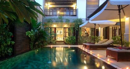 Gili Pearl Villa