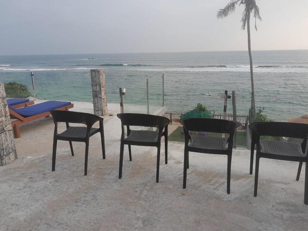 Deluxe-Zimmer, Mehrere Schlafzimmer, Strandblick, Strandnähe | Terrasse/Patio