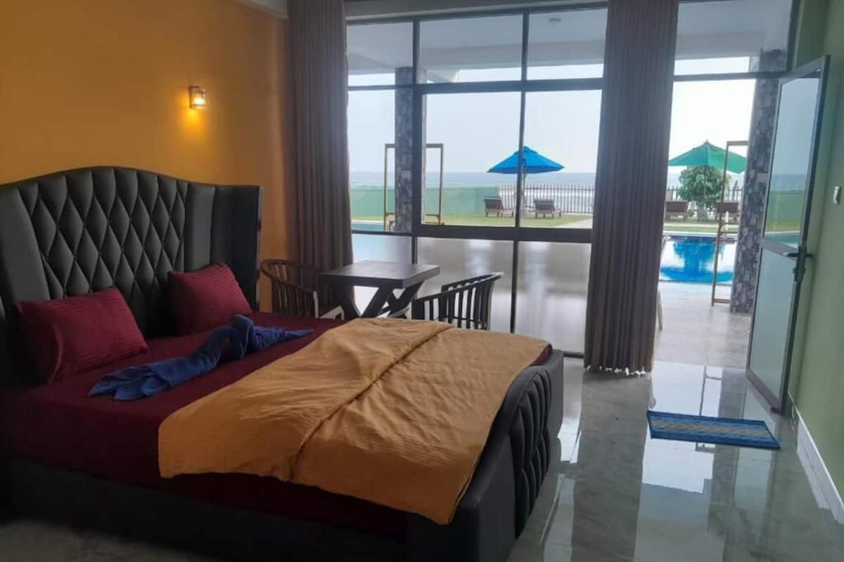 2 chambres, minibar, coffres-forts dans les chambres, bureau