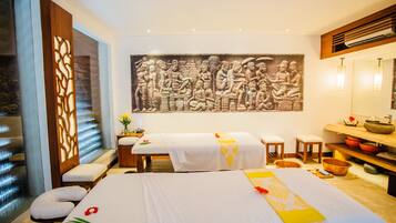 Baño de vapor, tratamientos corporales y aromaterapia