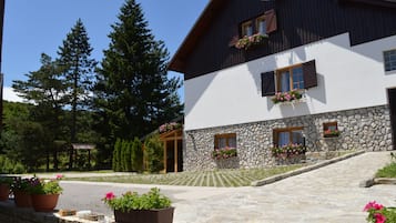 Façade de lâhĂ©bergement