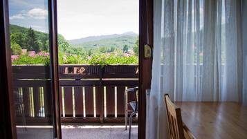 Dobbeltværelse - balkon - bjergudsigt | Balkon