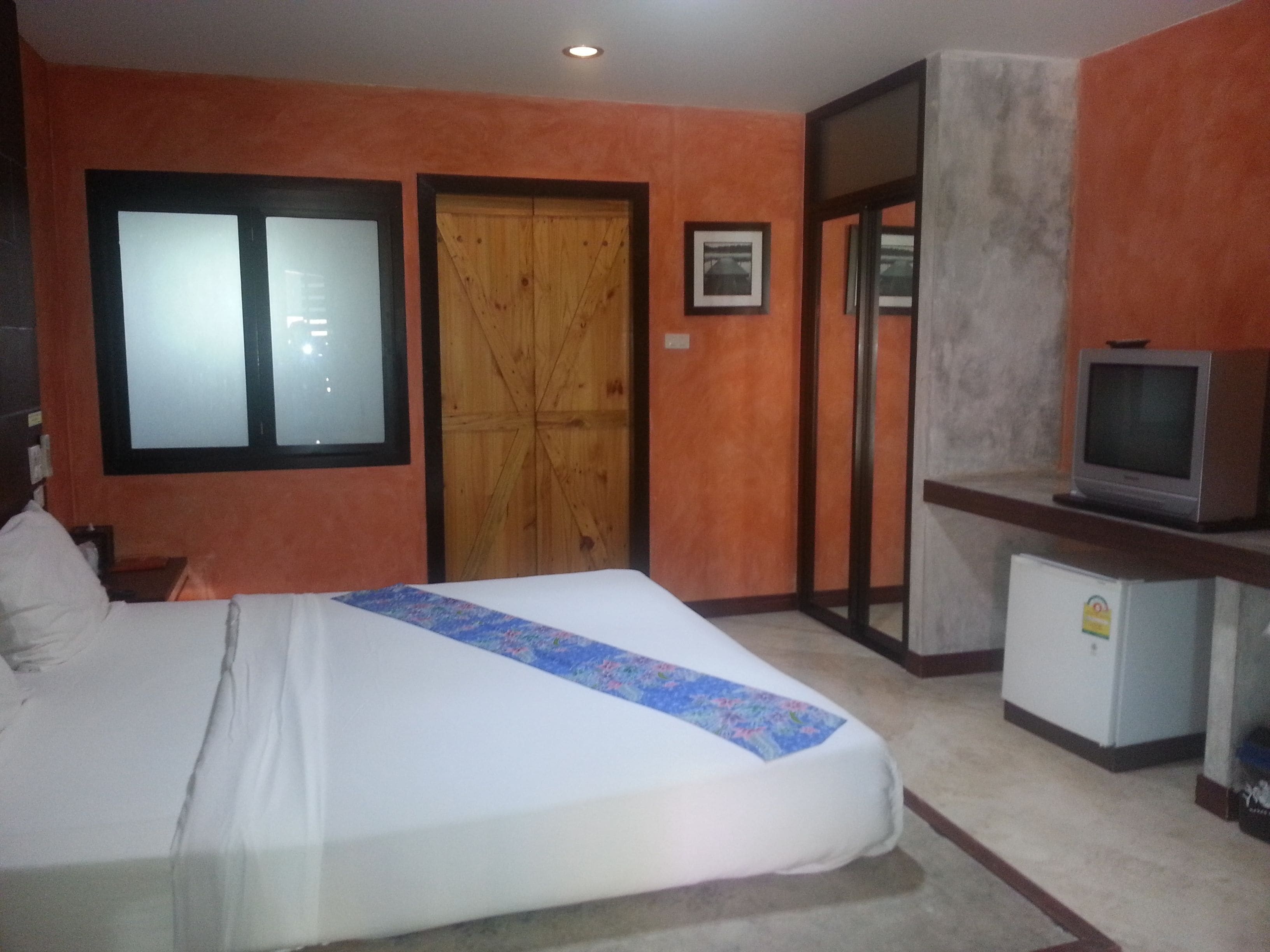 studio double room | desk, rollaway beds, free wifi