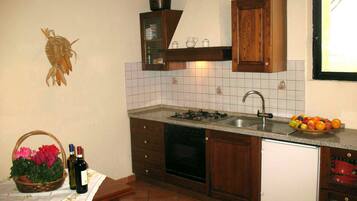 Departamento, 2 habitaciones, 2 baños | Cocina privada