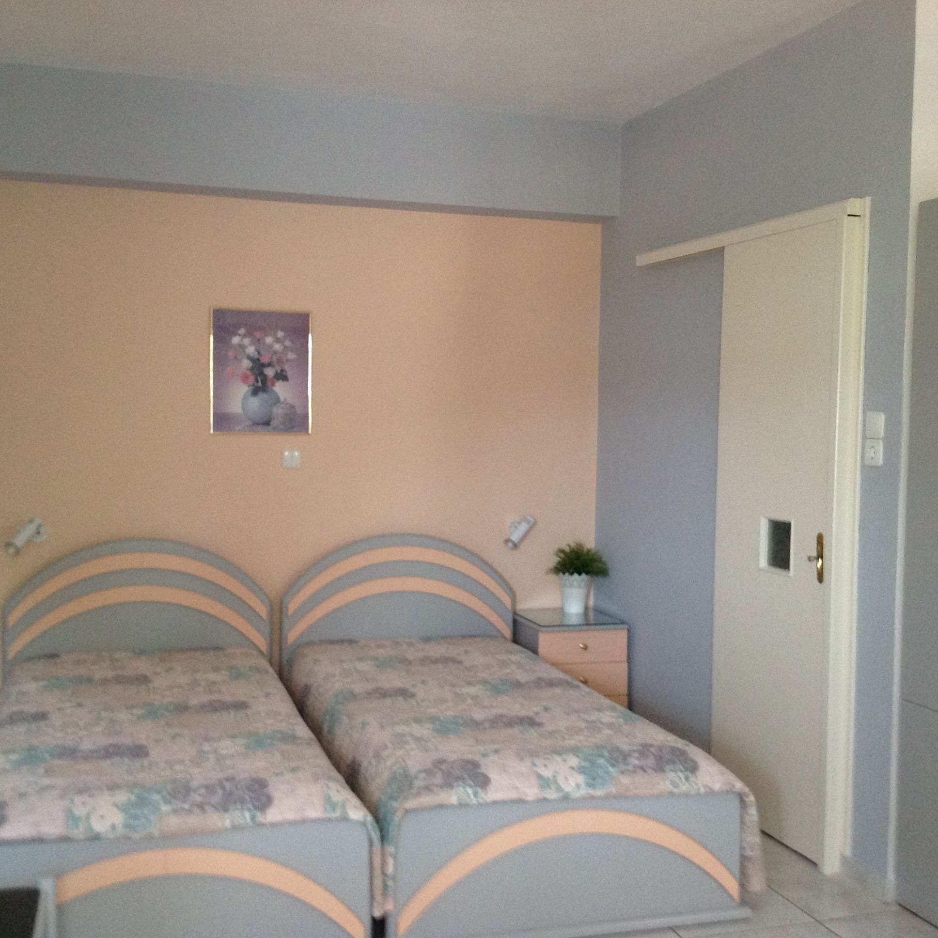 premium bedding, iron/ironing board, free wifi