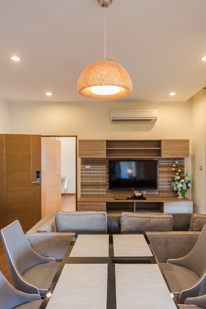 Suite, 2 Bedrooms | Minibar, in-room safe, free WiFi - S17 @ Nimman Hotel (Chiang Mai)