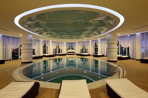 Indoor pool, 3 outdoor pools, pool umbrellas, sun loungers