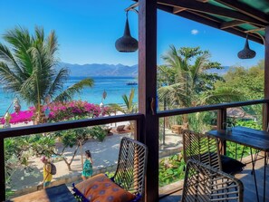 2 restaurants servant le petit déjeuner, spécialités Cuisine indienne