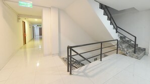 Interior detail - Chaplin Inn (Pattaya)