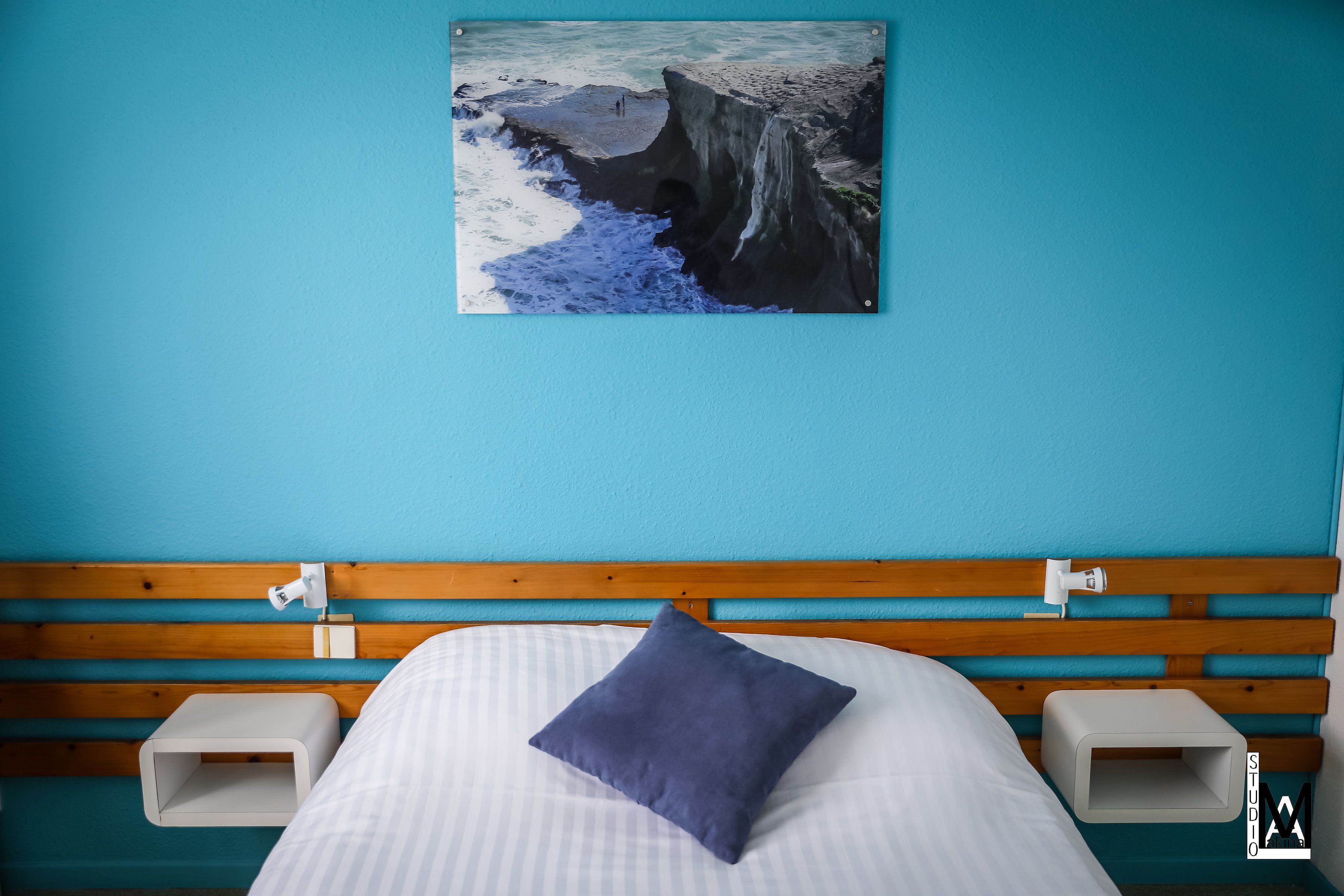 double room | desk, soundproofing, iron/ironing board, free cots/infant beds