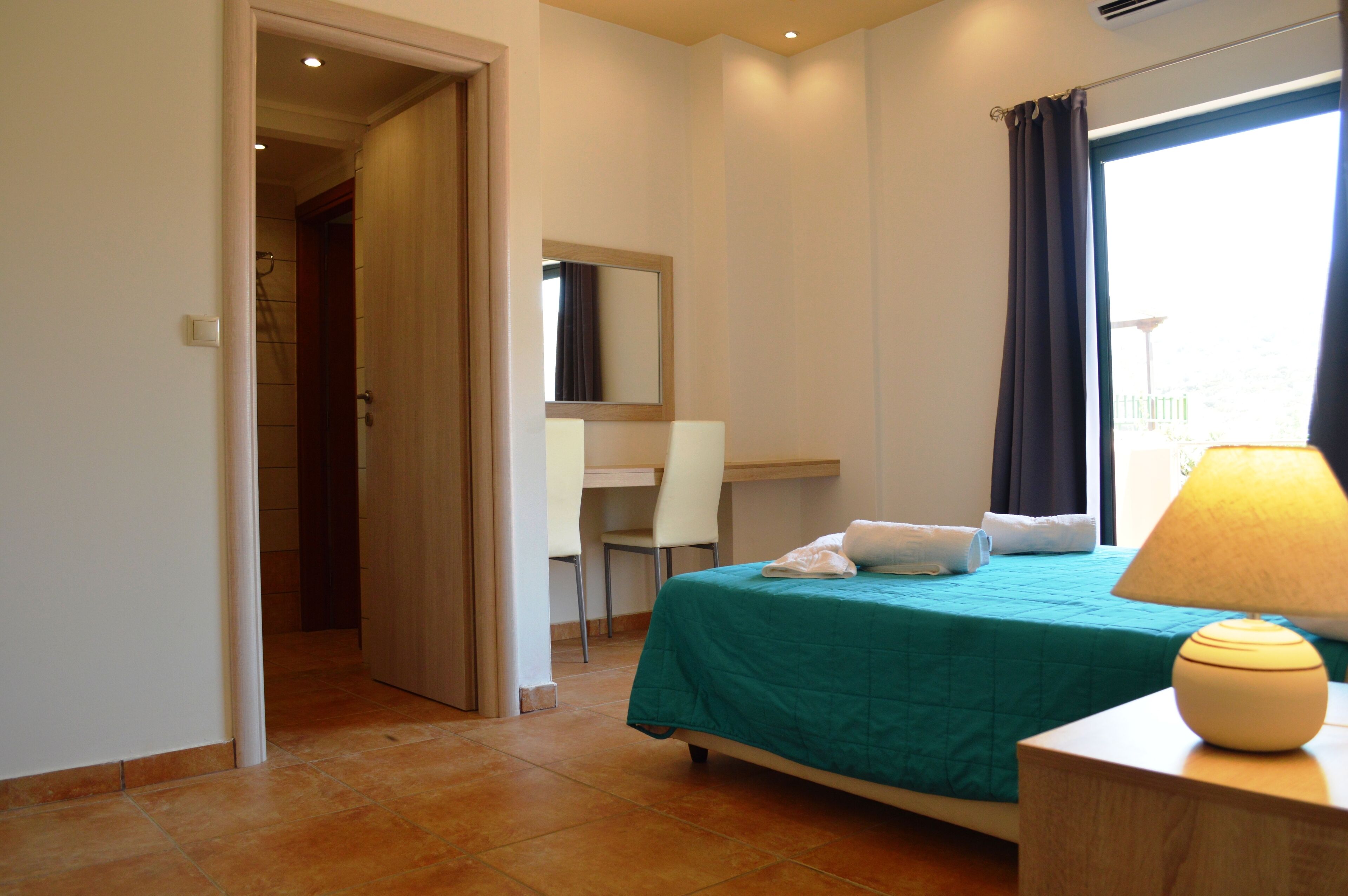 apartment, 2 bedrooms | 2 bedrooms, premium bedding, in-room safe, individually decorated