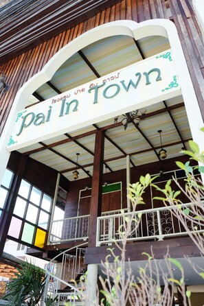 Exterior - Pai In Town (Pai)