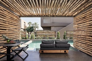 Elegance Suite with Pool | Pool