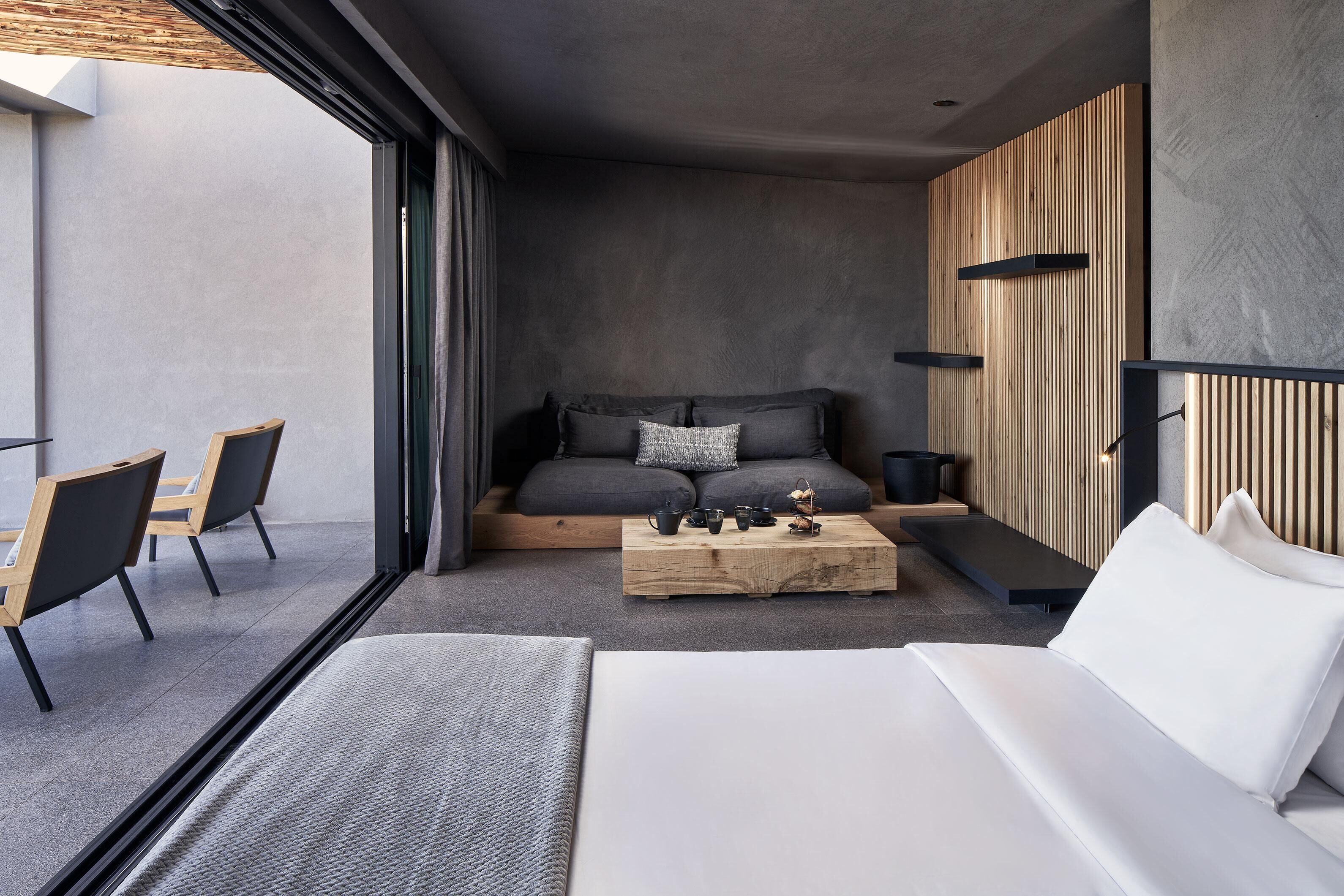 プレミア スイート プライベートプール (Open plan) | 高級寝具、ピロートップベッド、ミニバー、セーフティボックス (室内)