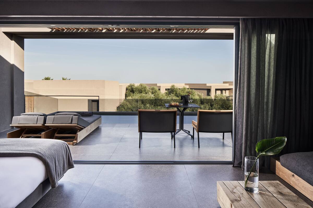 Premier Suite with Pool | Premium bedding, pillowtop beds, minibar, in-room safe