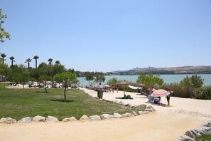 Vesihiihtomahdollisuus, purjelautailumahdollisuus, purjehdusmahdollisuus