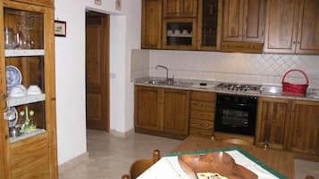 Apartment, 1 Bedroom, Annex Building | Private kitchen | Full-sized fridge, oven, stovetop, dishwasher