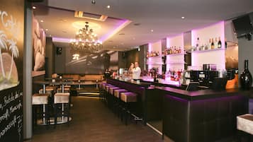 Bar (en la propiedad)
