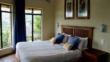 Individualmente decorados, cortinas blackout, roupa de cama