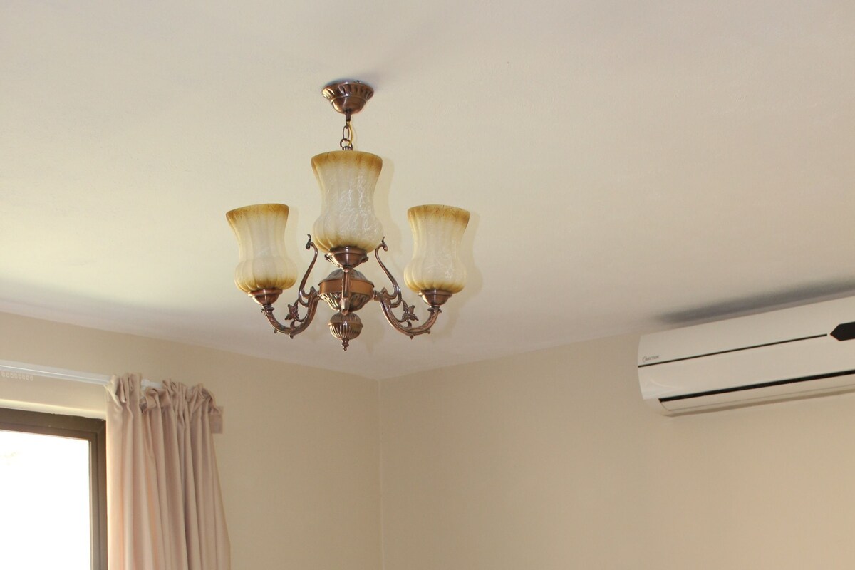 Self-Catering Cottage 2 | Individually decorated, blackout curtains, bed sheets