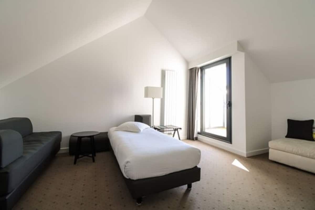 suite | extra beds