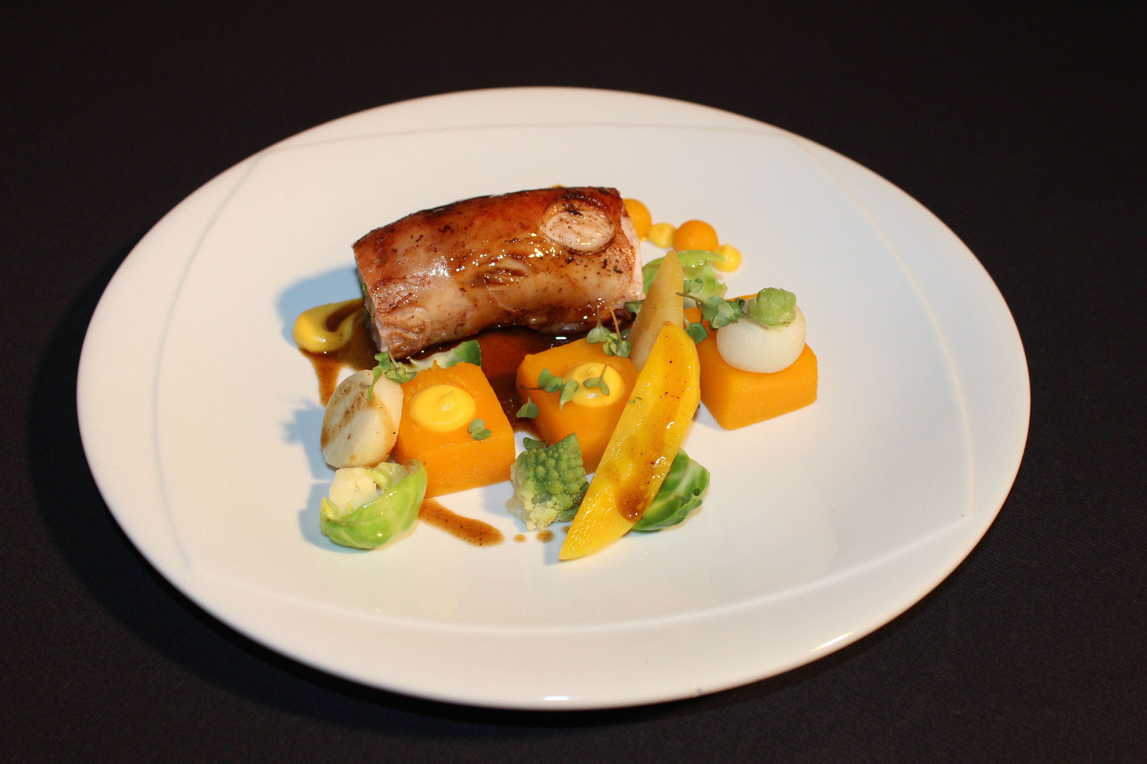 lunch and dinner served, french cuisine