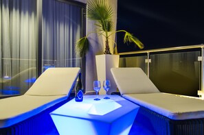 Luxury Penthouse, 4 Bedrooms, Accessible, Private Pool | Terrace/patio
