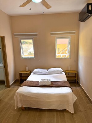 Comfort Double Room | Down duvets, free WiFi, bed sheets