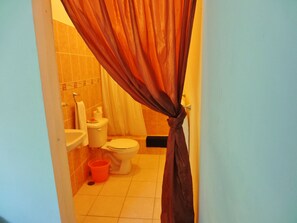 Room | Bathroom | Shower, towels, soap, shampoo