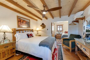 1 Schlafzimmer, hochwertige Bettwaren, schallisolierte Zimmer