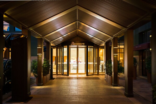 Garden - The Fairway Place, Xi'an - Marriott Executive Apartments (Xi'an)