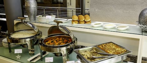 Petit déjeuner buffet