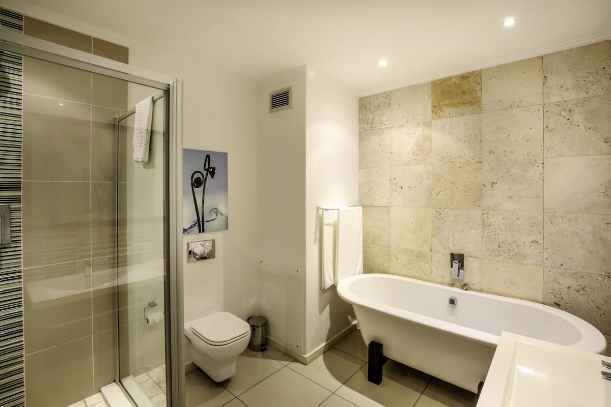 Free toiletries, hair dryer, towels