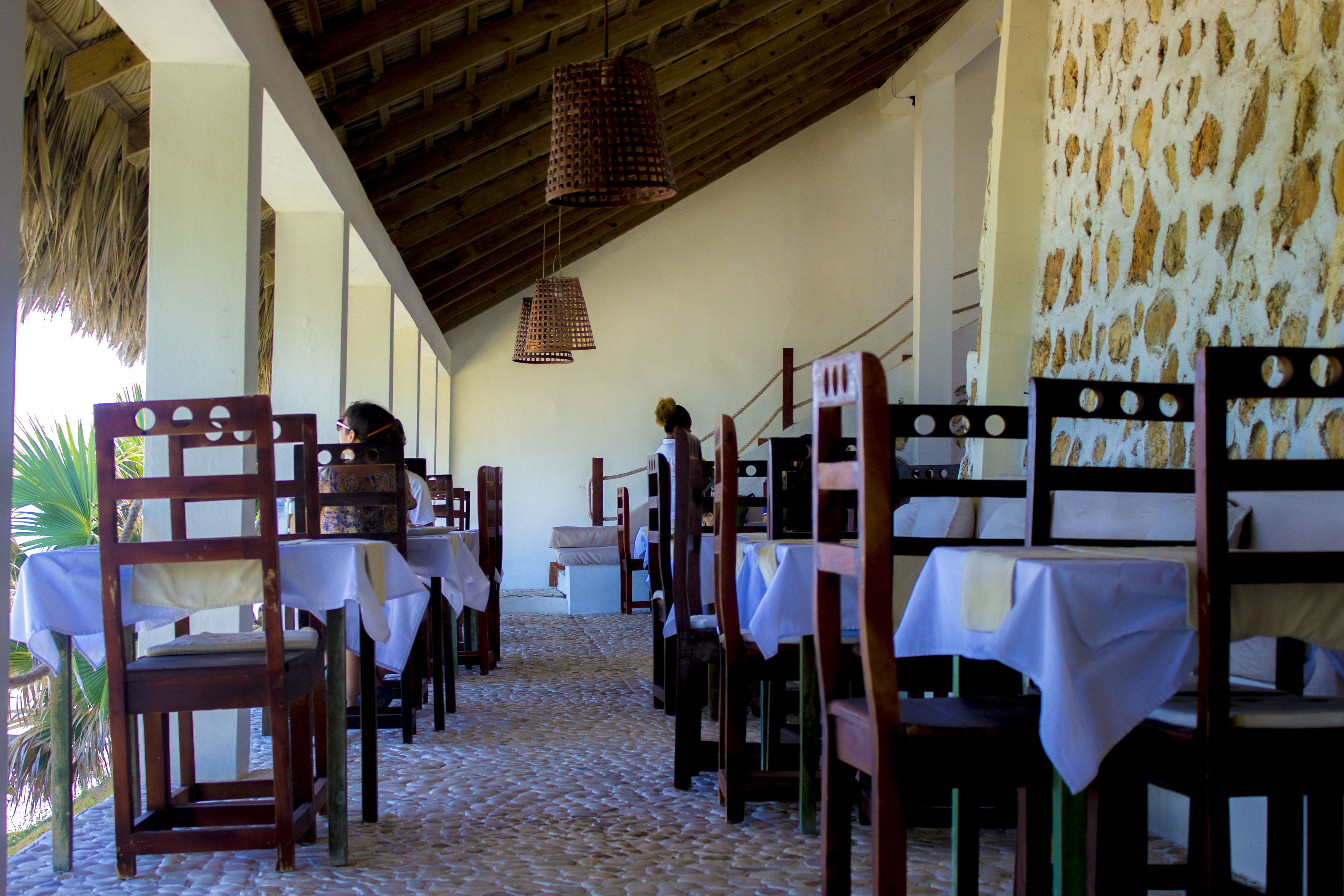 บริเวณรับประทานอาหารสำหรับคู่รัก