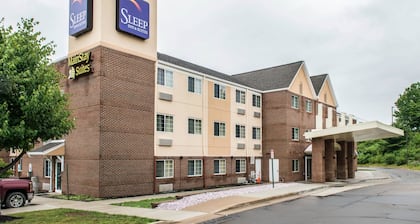Sleep Inn & Suites Pittsburgh Airport