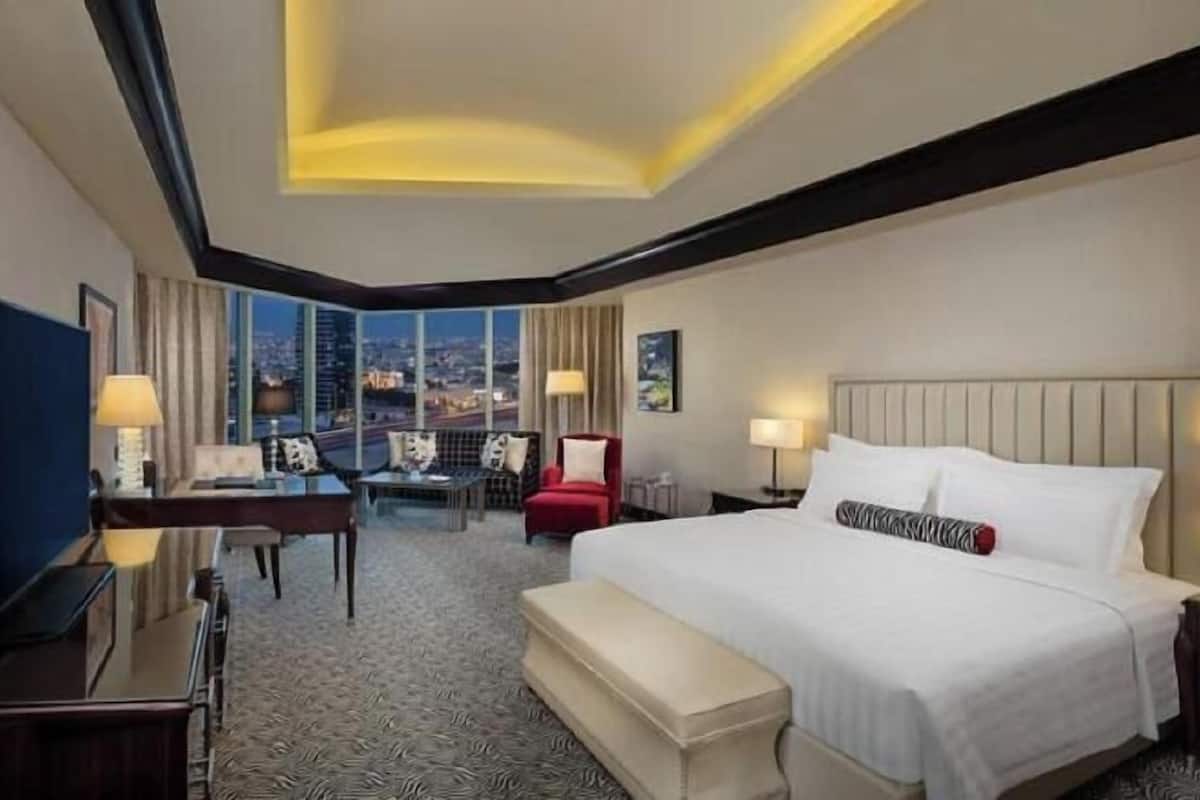 Free minibar, in-room safe, individually decorated