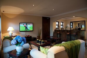 Lobby lounge - Rise and Shine Lodge (Bloemfontein)
