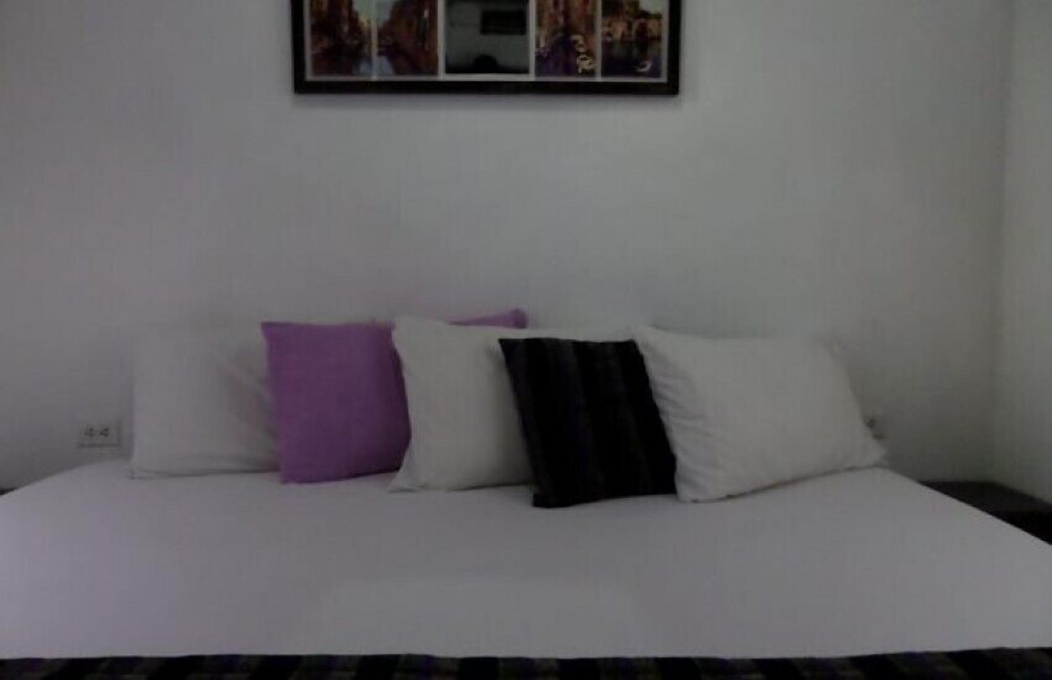 Minibar, in-room safe, free WiFi