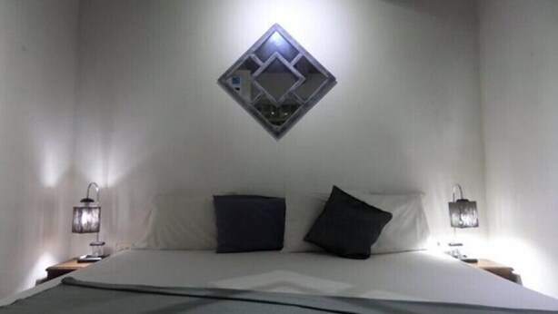 Minibar, in-room safe, free WiFi