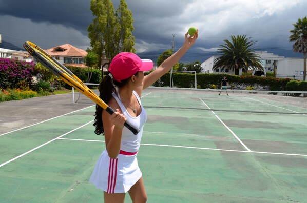 Tennis court