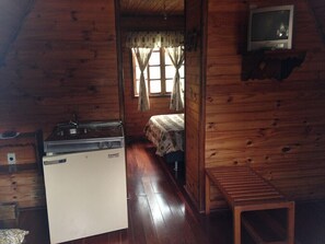 Standard Chalet, 1 Double Bed | 1 bedroom, minibar, free WiFi
