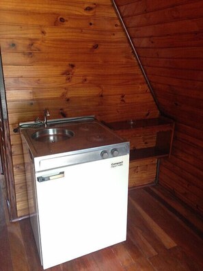 Standard Chalet, 1 Double Bed | Room amenity