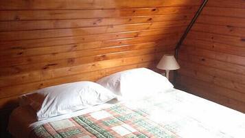 Standard Chalet, 1 Double Bed | 1 bedroom, minibar, free WiFi