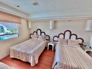 Standard Double Room | View from room - Global Express Puebla (Cuautlancingo)